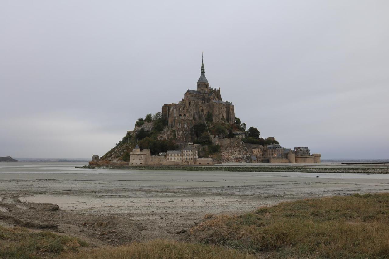 Le Mouton Blanc Hotel Mont-Saint-Michel Exterior photo